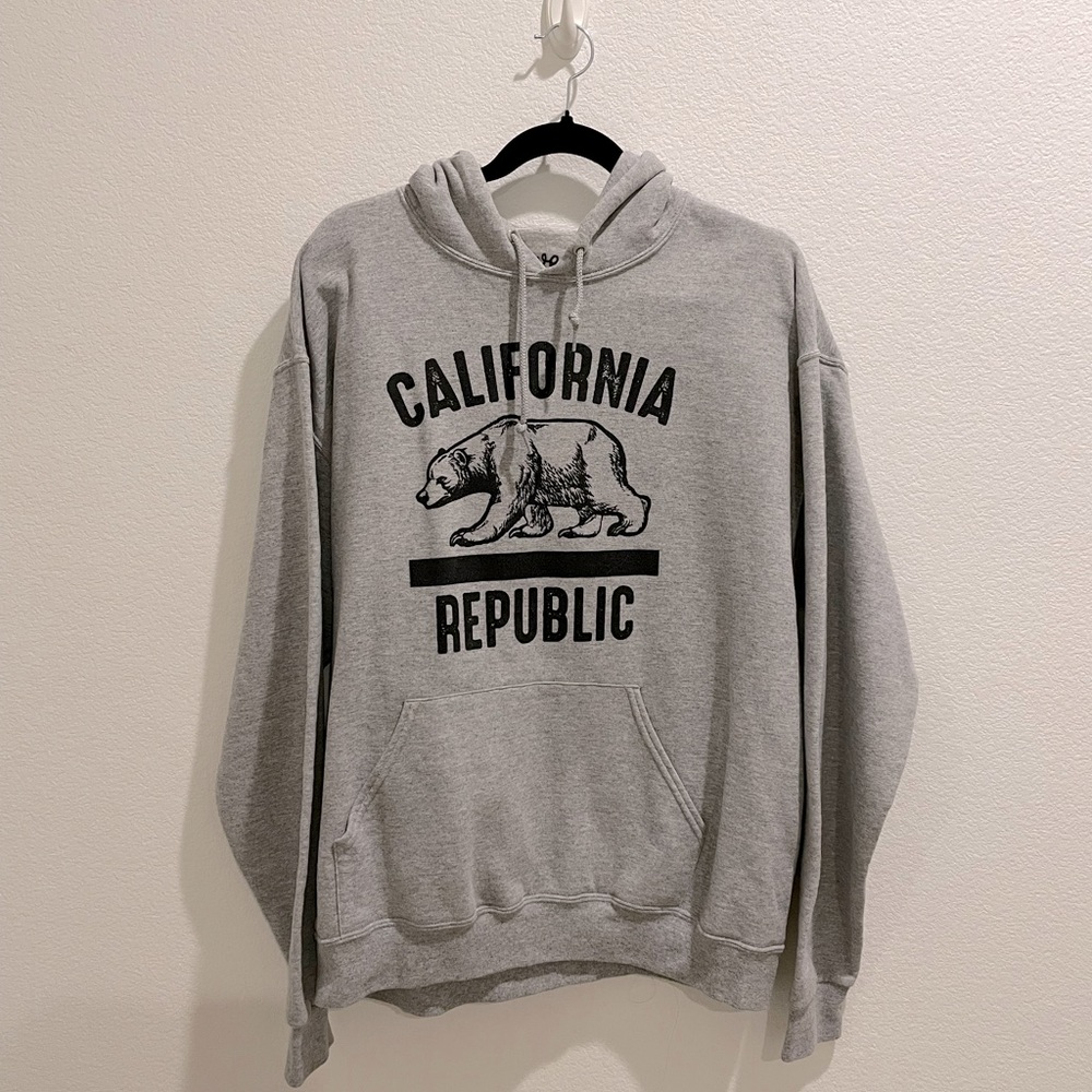 oversized hoodie